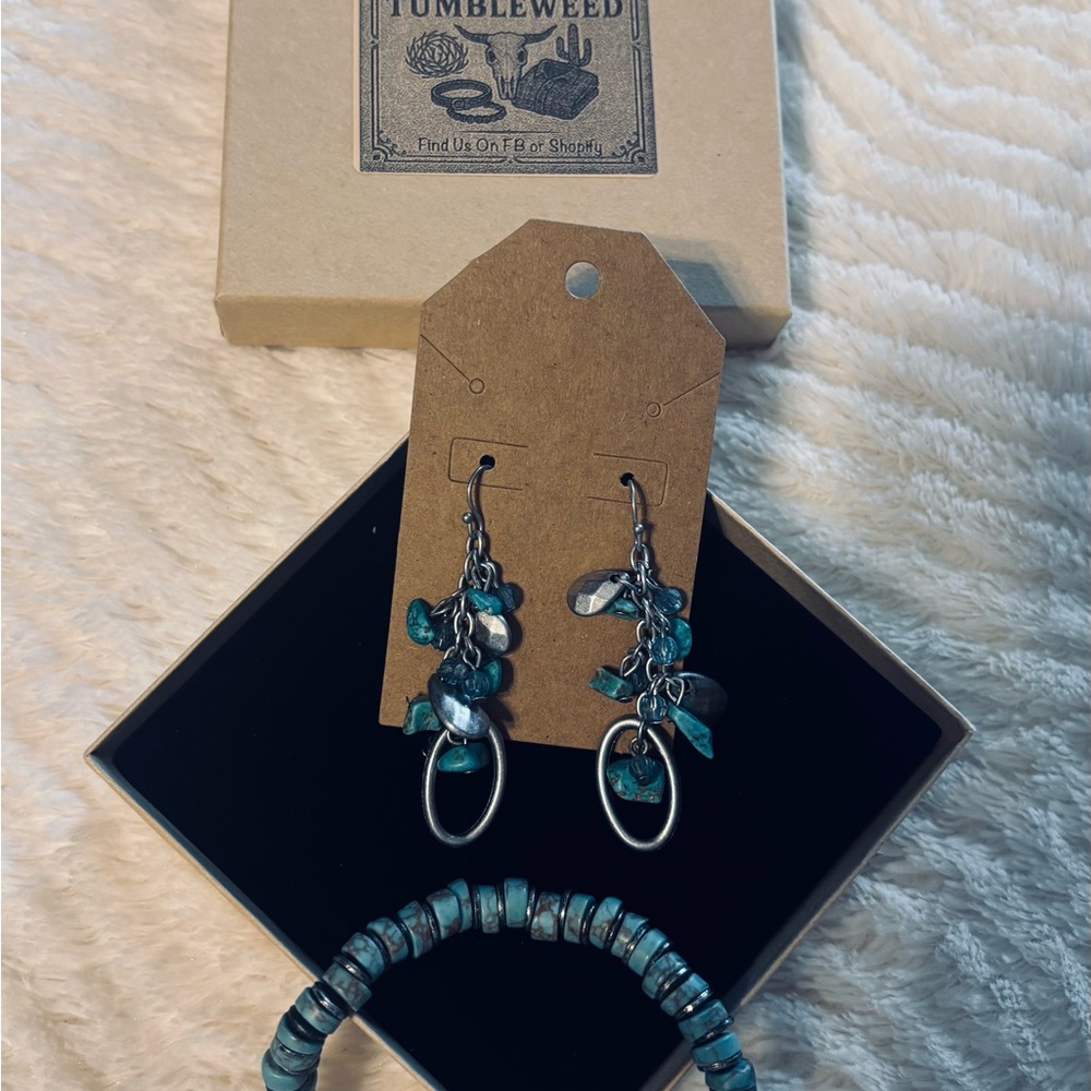 Silver and Blue Jewelry Set